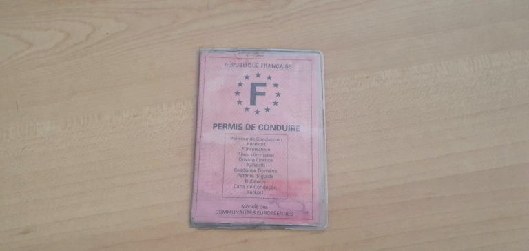 echanger permis conduire abime - refaire un permis de conduire abimé - permis abime refaire - refaire un permis de conduire abimé